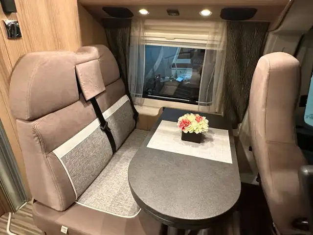 HYMER-ERIBA Future 430 T 